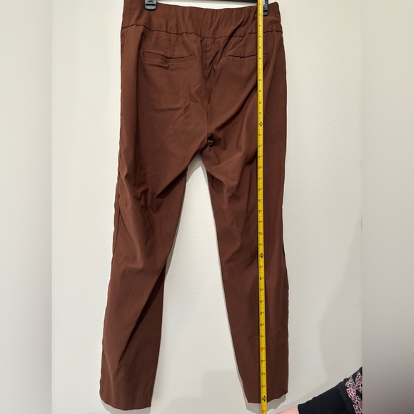 New York & Company Pull- On pants Brown - Picture 8 of 8